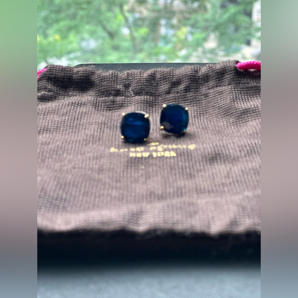 Kate Spade Stud in Navy
